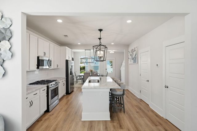 617 Trio Lane, Summerville, SC 29486