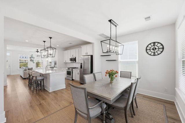 617 Trio Lane, Summerville, SC 29486