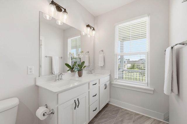 617 Trio Lane, Summerville, SC 29486