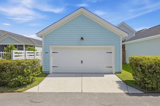 617 Trio Lane, Summerville, SC 29486