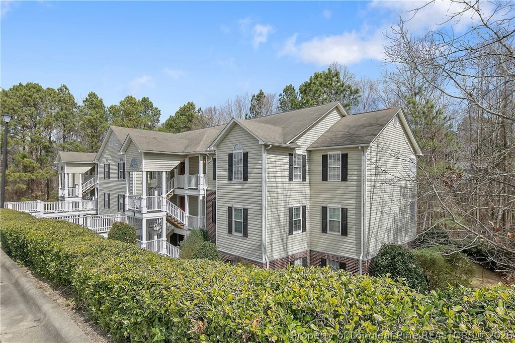420 Bubble Creek Court 3, Fayetteville, NC 28311 — photo 2