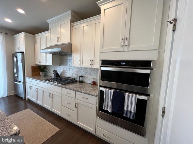 405 REDBUD LN, Chester Springs, PA 19425