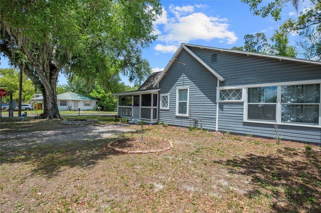 5416 8TH STREET, Zephyrhills, FL 33542