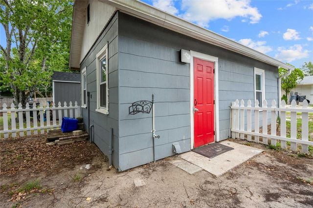 5416 8TH STREET, Zephyrhills, FL 33542