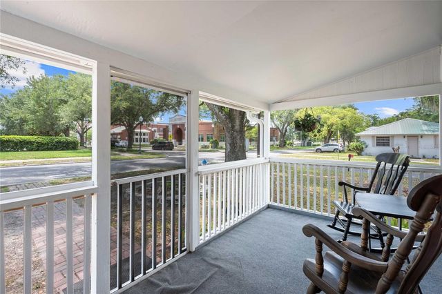 5416 8TH STREET, Zephyrhills, FL 33542