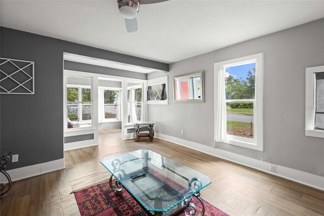 5416 8TH STREET, Zephyrhills, FL 33542
