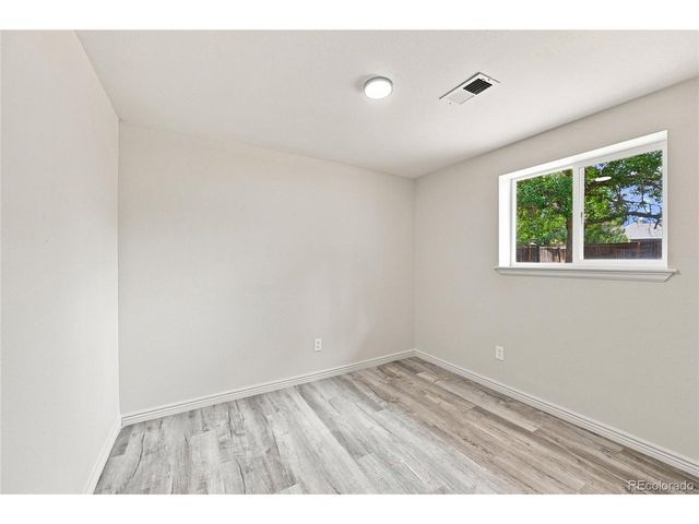 15340 E Iowa Pl, Aurora, CO 80017