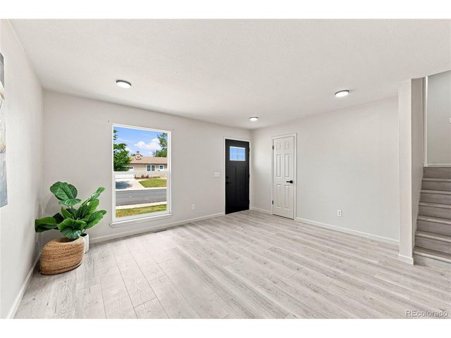 15340 E Iowa Pl, Aurora, CO 80017