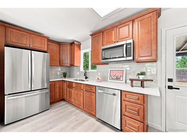 15340 E Iowa Pl, Aurora, CO 80017