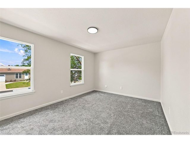 15340 E Iowa Pl, Aurora, CO 80017