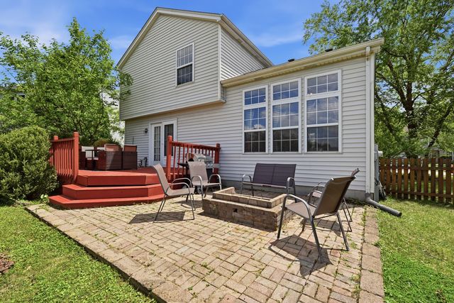 2054 Winding Lakes Drive, Plainfield, IL 60586