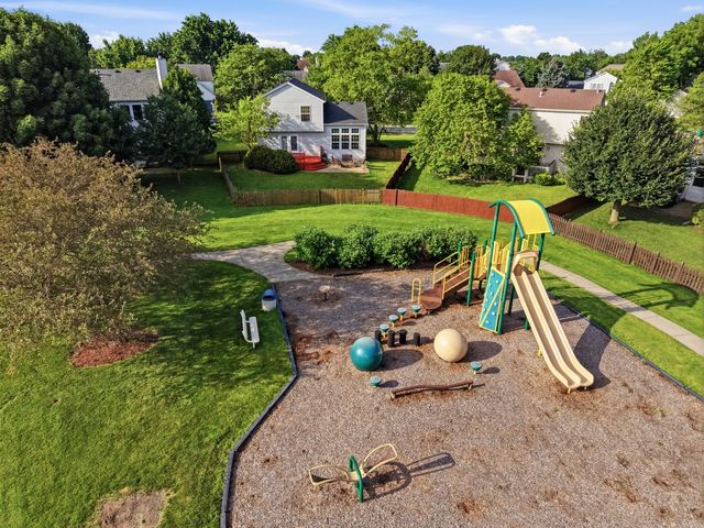 2054 Winding Lakes Drive, Plainfield, IL 60586