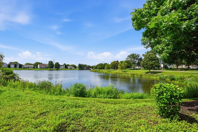 2054 Winding Lakes Drive, Plainfield, IL 60586