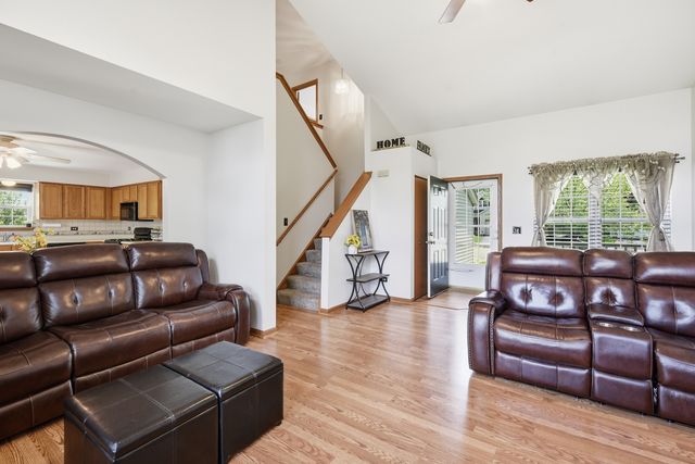 2054 Winding Lakes Drive, Plainfield, IL 60586