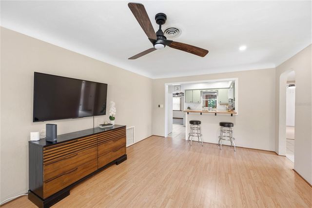 3611 9TH AVENUE N, St Petersburg, FL 33713