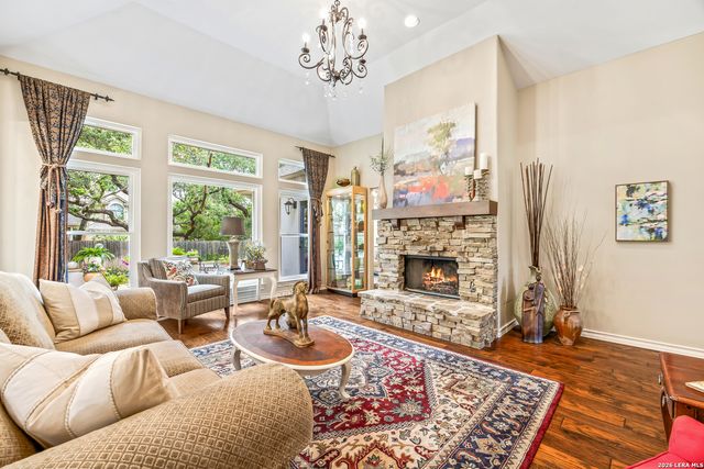 49 N Inwood Heights, San Antonio, TX 78248