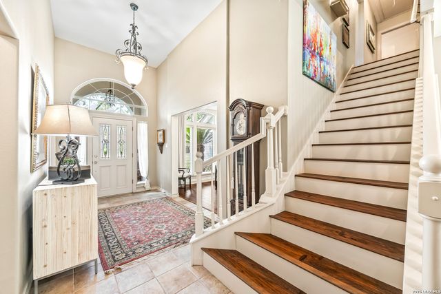 49 N Inwood Heights, San Antonio, TX 78248