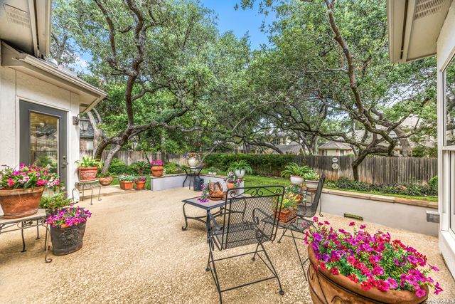 49 N Inwood Heights, San Antonio, TX 78248