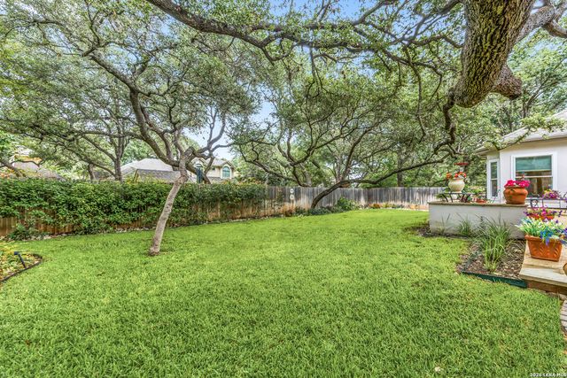 49 N Inwood Heights, San Antonio, TX 78248