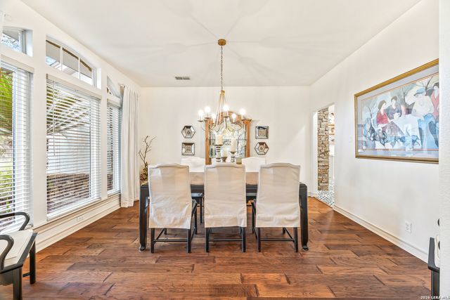49 N Inwood Heights, San Antonio, TX 78248