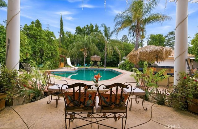 8836 Enfield Avenue, Sherwood Forest, CA 91325