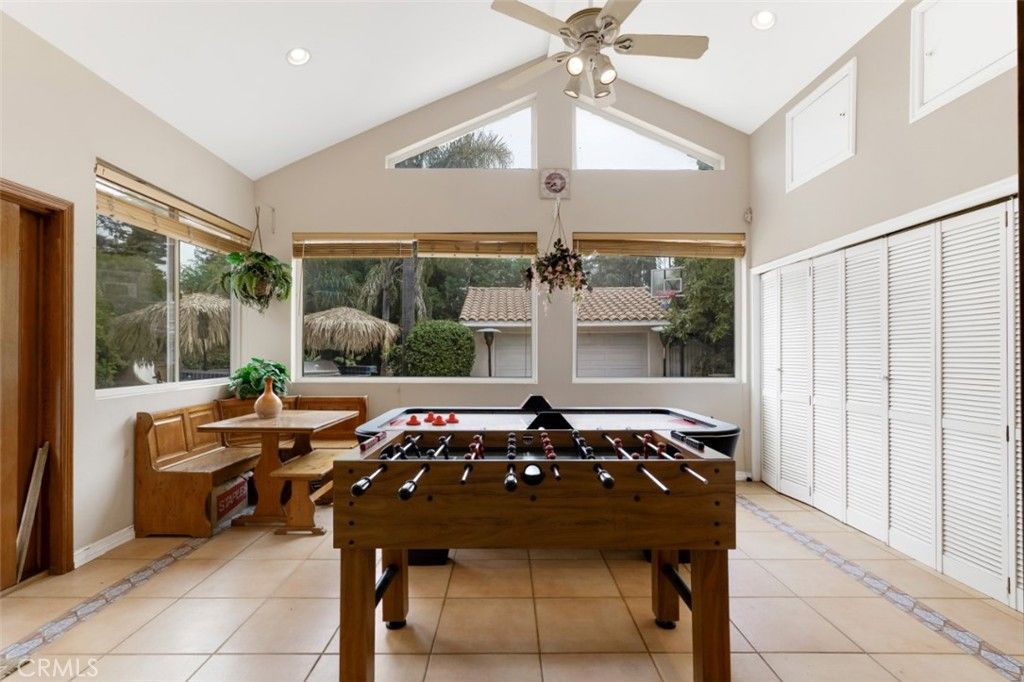 Image 12 of property listing at 8836 Enfield Avenue, Sherwood Forest, CA 91325