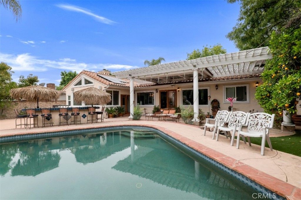 Image 29 of property listing at 8836 Enfield Avenue, Sherwood Forest, CA 91325