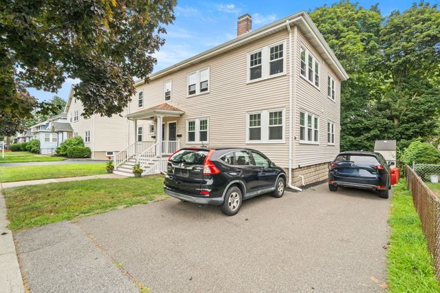 207-209 Main 207, Melrose, MA 02176
