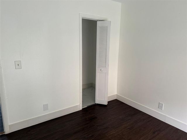 3081 NW 47th Terrace 107, Lauderdale Lakes, FL 33313