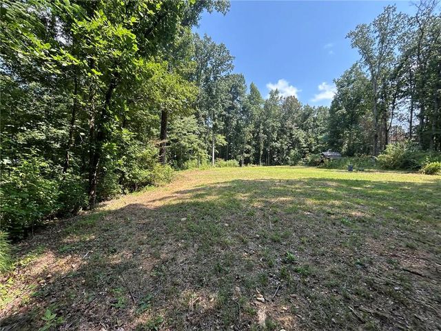 38 Stamp Creek Road NE, White, GA 30184