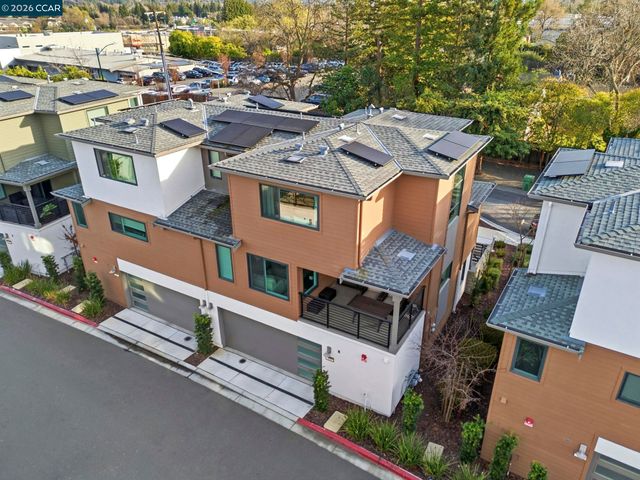 156 Pioneer Ave, Walnut Creek, CA 94597