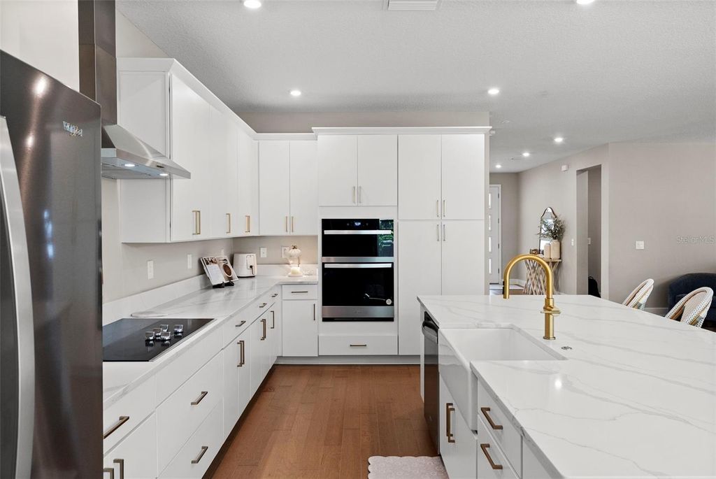 Image 13 of property listing at 4104 W CLEVELAND STREET, Tampa, FL 33609