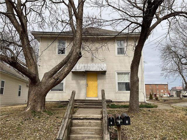 1000 W LINDEN Avenue, Independence, MO 64052