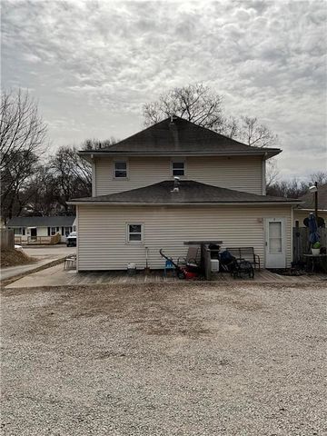 1000 W LINDEN Avenue, Independence, MO 64052