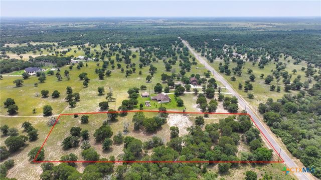 Lot 222 Flash Circle, Luling, TX 78648