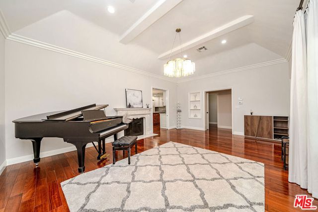 2996 San Pasqual Street, Pasadena, CA 91107