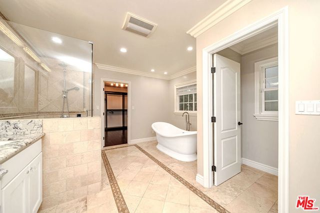 2996 San Pasqual Street, Pasadena, CA 91107