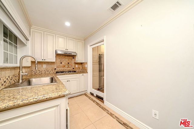 2996 San Pasqual Street, Pasadena, CA 91107