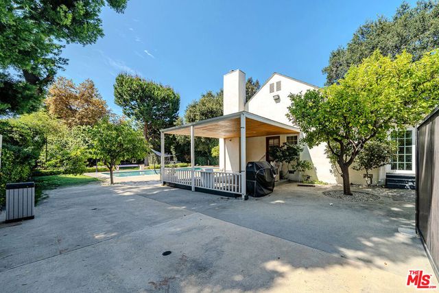 2996 San Pasqual Street, Pasadena, CA 91107