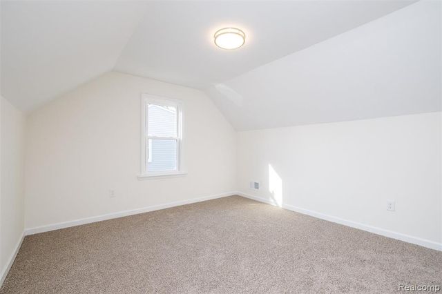 1560 Cambridge Road, Berkley, MI 48072