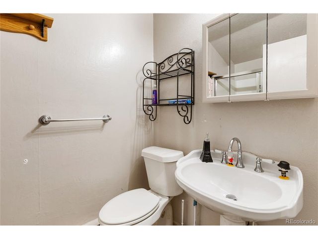 349 S First St, Cripple Creek, CO 80813