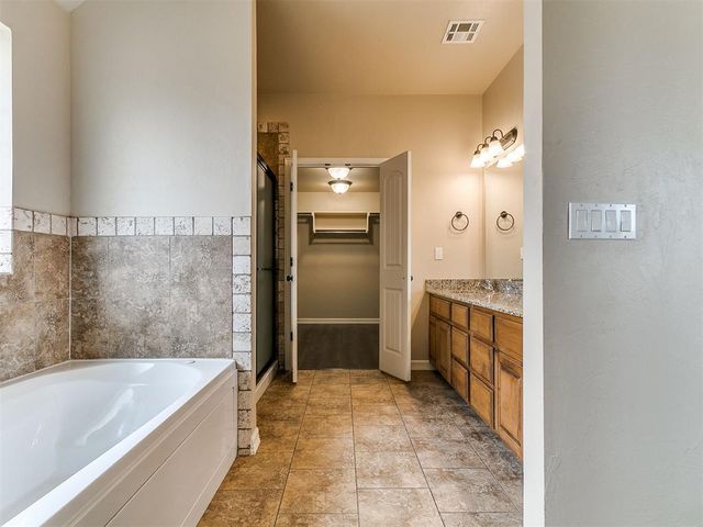 5905 Creekmore Drive, Oklahoma City, OK 73179
