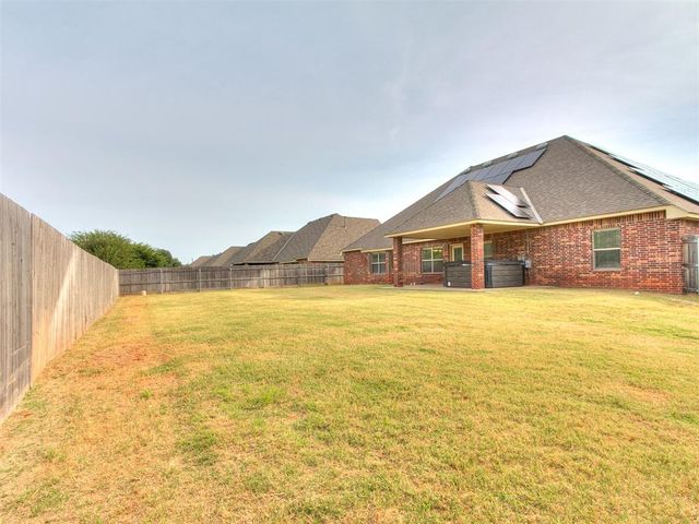 5905 Creekmore Drive, Oklahoma City, OK 73179