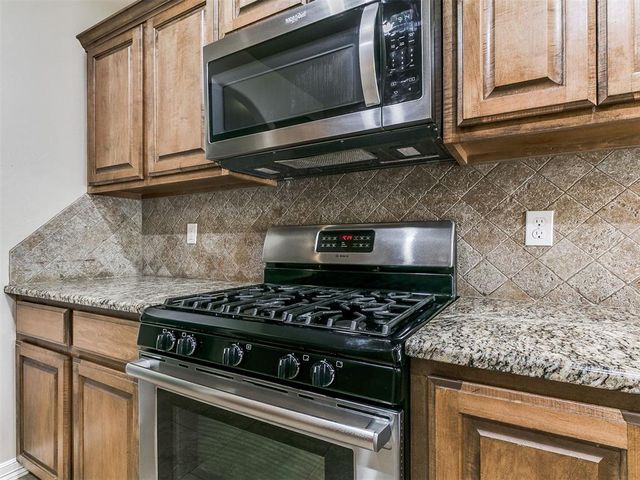 5905 Creekmore Drive, Oklahoma City, OK 73179