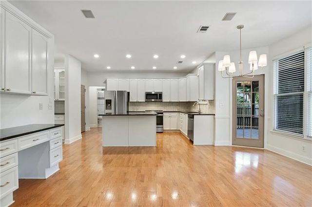 1643 Reserve Circle, Decatur, GA 30033