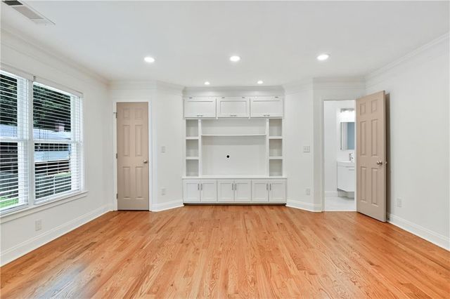1643 Reserve Circle, Decatur, GA 30033