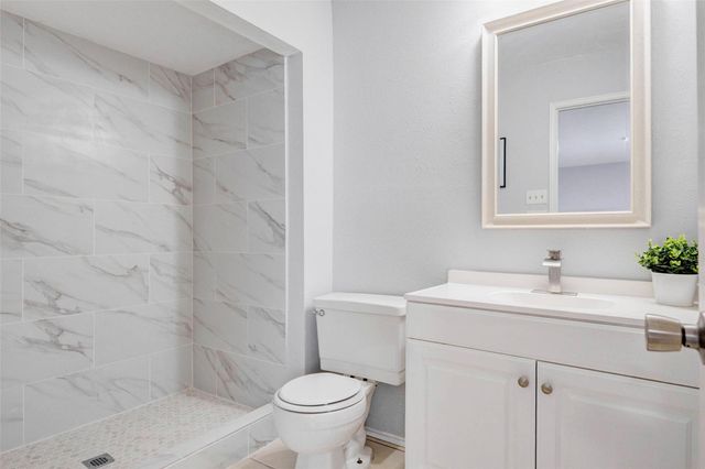 6730 Pickett Drive, Richmond, TX 77469