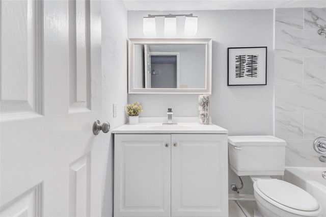 6730 Pickett Drive, Richmond, TX 77469