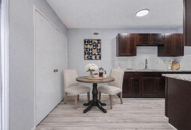 6730 Pickett Drive, Richmond, TX 77469