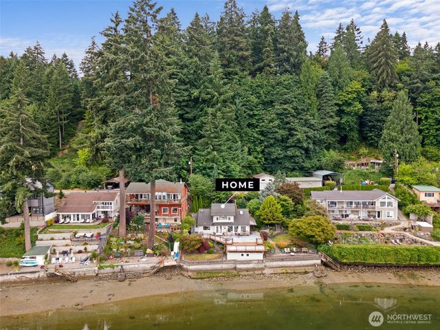 4923 Sunrise Beach Road NW, Olympia, WA 98502
